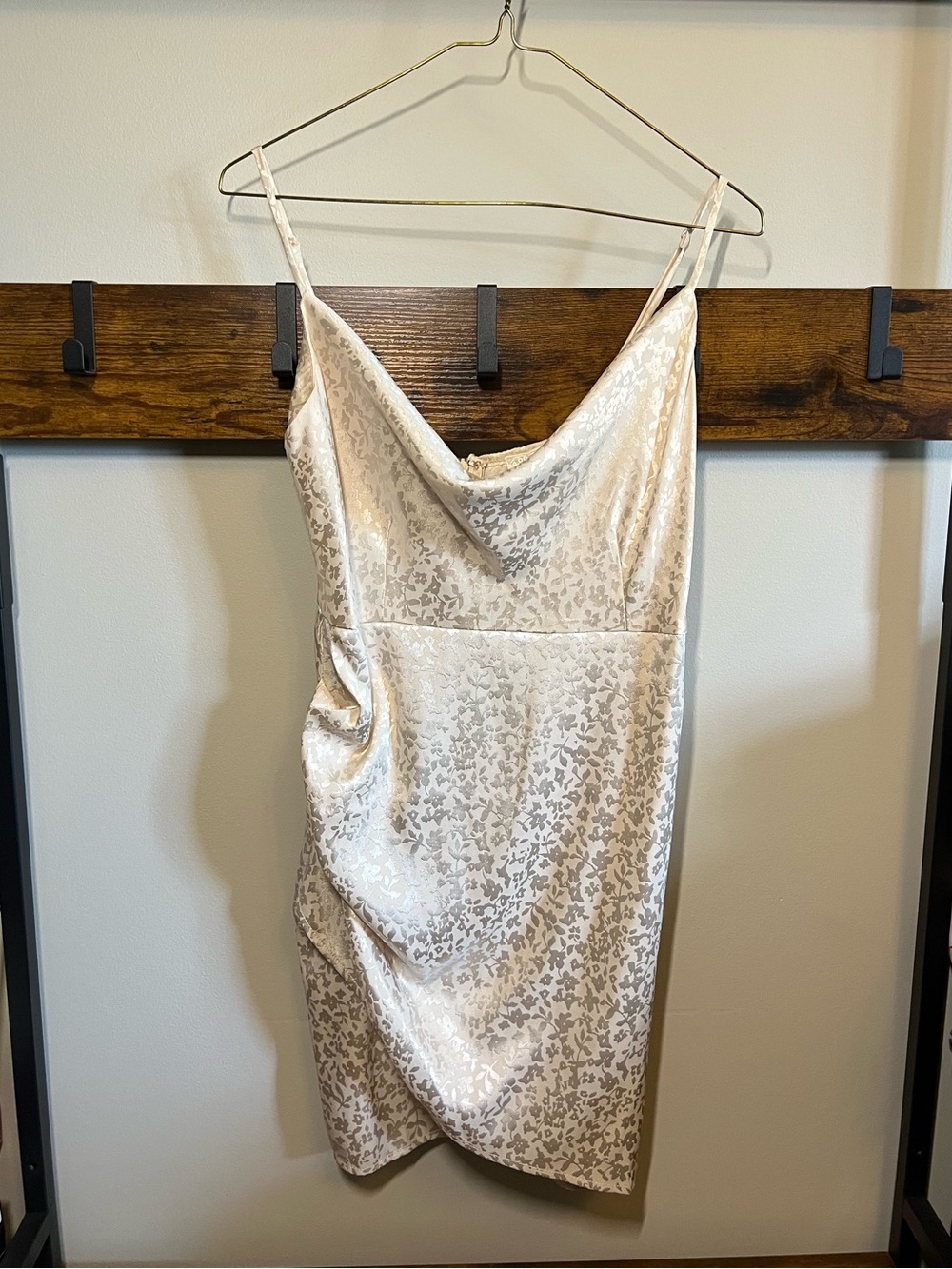 Sadie & Sage Champagne Floral Jacquard Slip Dress